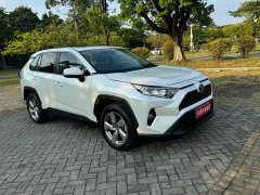 Toyota RAV4 2.0L CVT FWD Fashion Plus - ფოტო 8
