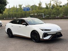 Changan UNI-V 2025 1.5T 500Bar Luxury Sport Edition - ფოტო 1