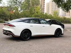 Changan UNI-V 2025 1.5T 500Bar Luxury Sport Edition - ფოტო 2