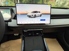 Changan UNI-V 2025 1.5T 500Bar Luxury Sport Edition - ფოტო 8