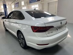 Volkswagen Sagitar 200TSI DSG Flying Edition - ფოტო 6