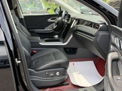 FAW Red Flag HS7 PHEV 2.0T PHEV AWD Flagship Comfort 6-Seater - ფოტო 3
