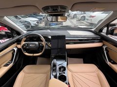 Geely Boyue L 2023 1.5TD DCT Luxury - ფოტო 10