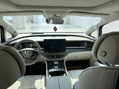 Denza D9 2022 DM-i 970 AWD Flagship - ფოტო 3