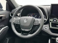 Toyota Crown Venza 2.5L HEV AWD Premium - ფოტო 17