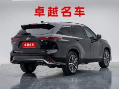 Toyota Crown Venza 2.5L HEV AWD Premium - ფოტო 3