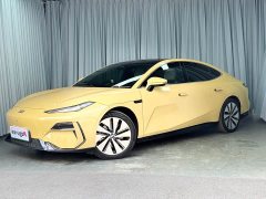Geely Galaxy E8 665km Rear-Drive Starship Long-Range Edition - ფოტო 1