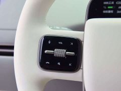 Li Auto i6 2025 Four-Wheel Drive Standard Edition - ფოტო 8