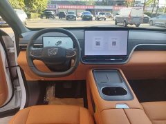 AITO eπ008 Six-Seat Pure Electric Family Comfort Edition - ფოტო 13