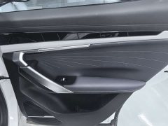 Geely Boyue L 2023 1.5TD DCT Glory Edition - ფოტო 12