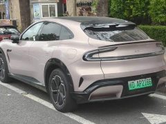 Xiaomi YU7 2025 Rear-Wheel Drive Long-Range Edition - ფოტო 2