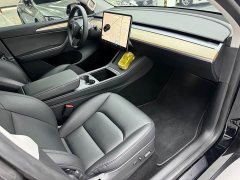 Tesla Model Y Long Range All-Wheel Drive - ფოტო 11