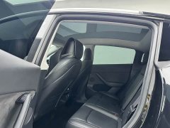 Tesla Model Y Long Range All-Wheel Drive - ფოტო 8