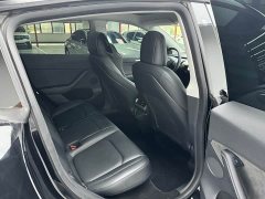 Tesla Model Y Long Range All-Wheel Drive - ფოტო 9