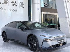 XPeng P7 Limited Edition Max - ფოტო 3