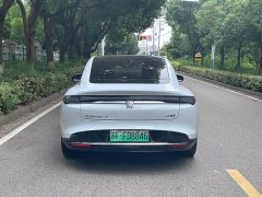 Buick Zhijing L7 Extended Range Avvia - ფოტო 3
