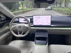 Buick Zhijing L7 Extended Range Avvia - ფოტო 4