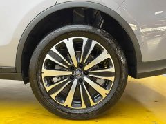 BYD Tang New Energy 2025 Smart Driving DM-i 175KM Premium Edition - ფოტო 11