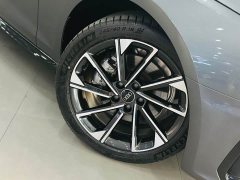 Audi A4L 40 TFSI Luxury Dynamic - ფოტო 10
