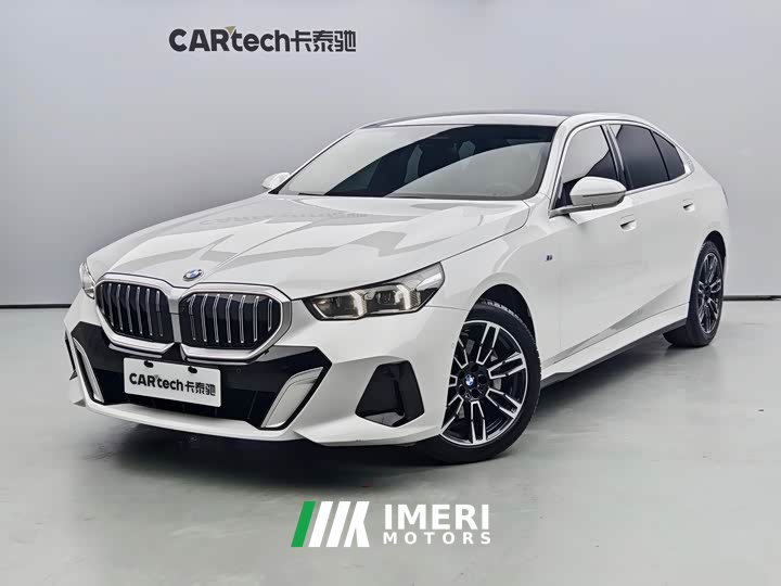 BMW 5 Series 530Li Premier M Sport Package - ავტომობილი ჩინეთიდან