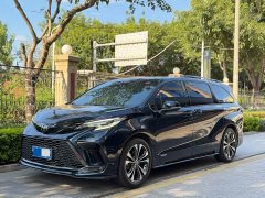 Toyota Grevias 2.5L Hybrid Flagship VIP Edition - ფოტო 1