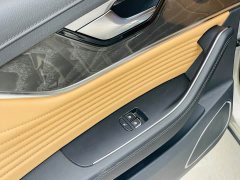 FAW Red Flag HS5 2.0T AWD Flagship Pro - ფოტო 11