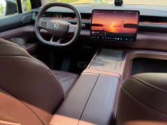 NIO ES8 2026 Six-Seat Executive Signature Edition - ფოტო 16