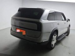 Zeekr 9X 2025 Hyper Edition 70kWh Six-Seater - ფოტო 6