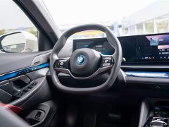 BMW i5 eDrive 35L Luxury Edition Premium Package - ფოტო 18