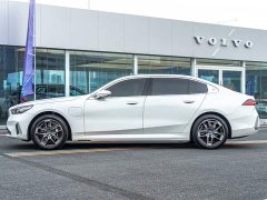 BMW i5 eDrive 35L Luxury Edition Premium Package - ფოტო 5
