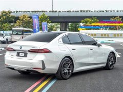 BMW i5 eDrive 35L Luxury Edition Premium Package - ფოტო 8