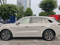 Li Auto L6 Max - ფოტო 15