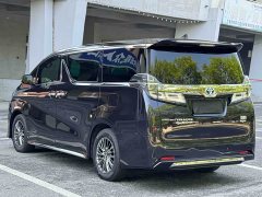 Toyota Vellfire Crown Hybrid 2.5L HV Premium Edition - ფოტო 4