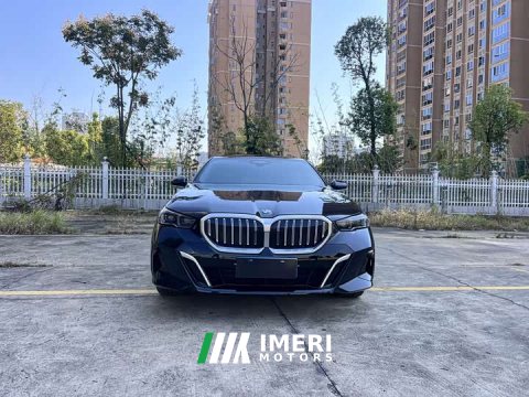 2025 BMW 5 Series 530Li Luxury M Sport Package - ავტომობილი ჩინეთიდან