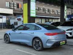 BYD Dolphin 550km Standard Range RWD Elite - ფოტო 12