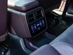 Porsche Taycan - ფოტო 16