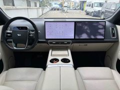 Li Auto L8 Max - ფოტო 7