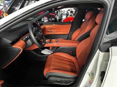 Deepal Deep Blue L07 2024 230Max Qiankun Smart Driving ADS SE Extended Range Version - ფოტო 11