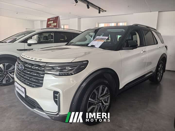 Ford Explorer EcoBoost 285 AWD Titanium 6-Seater