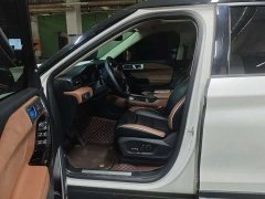 Ford Explorer 2023 EcoBoost 285 AWD Titanium 6-Seater - ფოტო 8