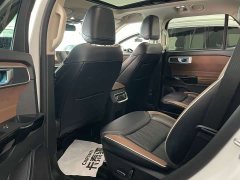 Ford Explorer 2023 EcoBoost 285 AWD Titanium 6-Seater - ფოტო 9