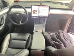 Tesla Model Y Standard Range RWD - ფოტო 8
