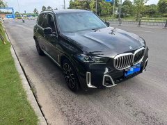 BMW X5 xDrive 40Li M Sport Midnight Edition Package - ფოტო 1