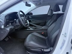 Hyundai Elantra 2023 1.5L CVT GLX Elite - ფოტო 13