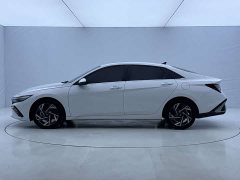 Hyundai Elantra 2023 1.5L CVT GLX Elite - ფოტო 9