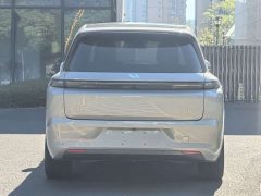 Li Auto L8 Pro - ფოტო 3