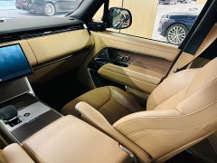 Land Rover Range Rover 2025 3.0L V6 400PS Extended Wheelbase Prestige Edition - ფოტო 14