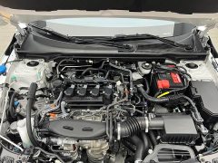 Honda Civic 180TURBO CVT Premium Edition - ფოტო 17