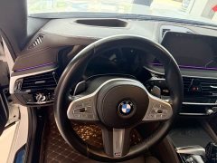 BMW 5 Series 530Li Luxury M Sport Package - ფოტო 5