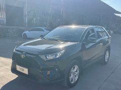Toyota RAV4 2.0L CVT FWD Urban Edition - ფოტო 1